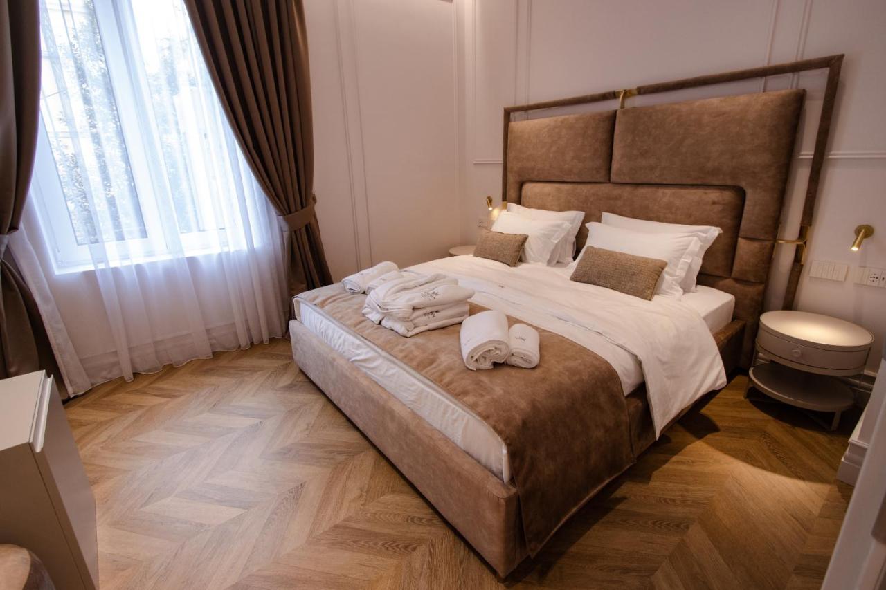 The Crown Boutique Hotel & Spa Tirana Bagian luar foto