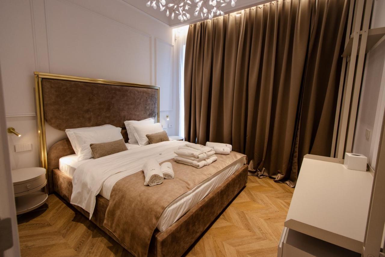 The Crown Boutique Hotel & Spa Tirana Bagian luar foto